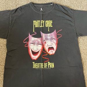 Women’s Urban Outfitters Motley Crue Graphic Tee
